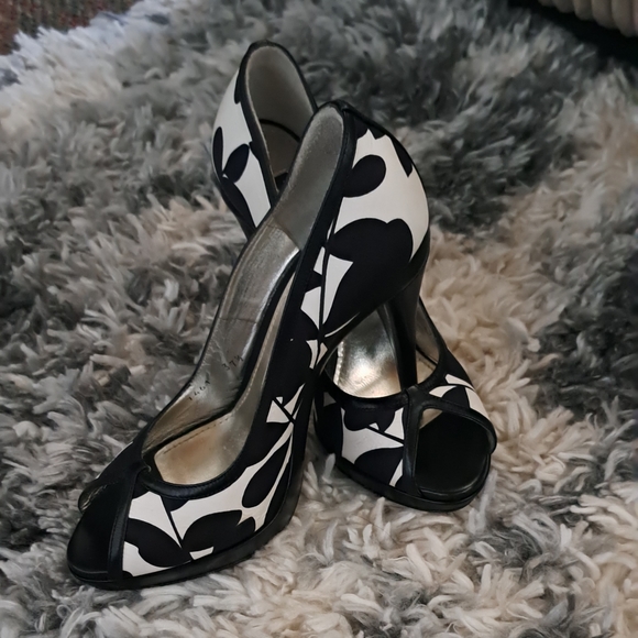 Dolce & Gabbana Shoes - DOLCE & GABBANA LIKE NEW